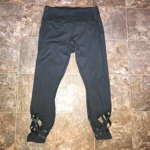 ACTIVE LIFE MEDIUM SAGE GREEN WORKOUT PANTS